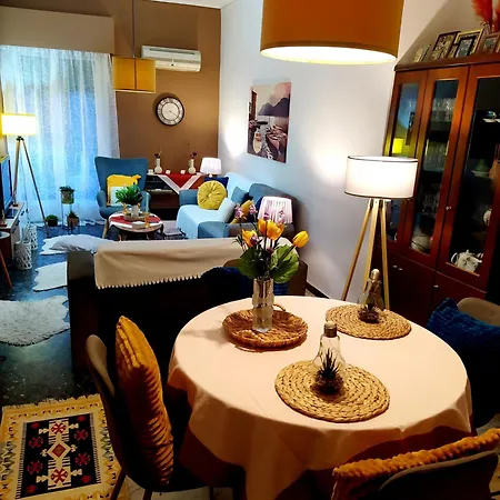 ζεστό παραδοσιακό σπιτι Appartement Kalamata