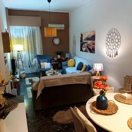 ζεστό παραδοσιακό σπιτι Kalamata