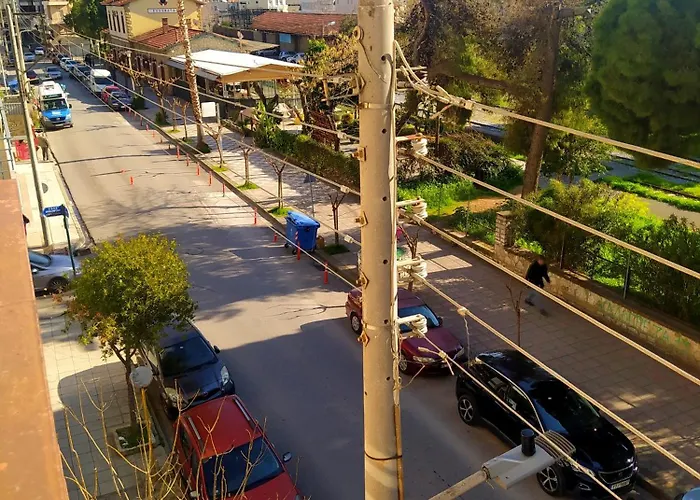 Апартаменты ζεστό παραδοσιακό σπιτι *